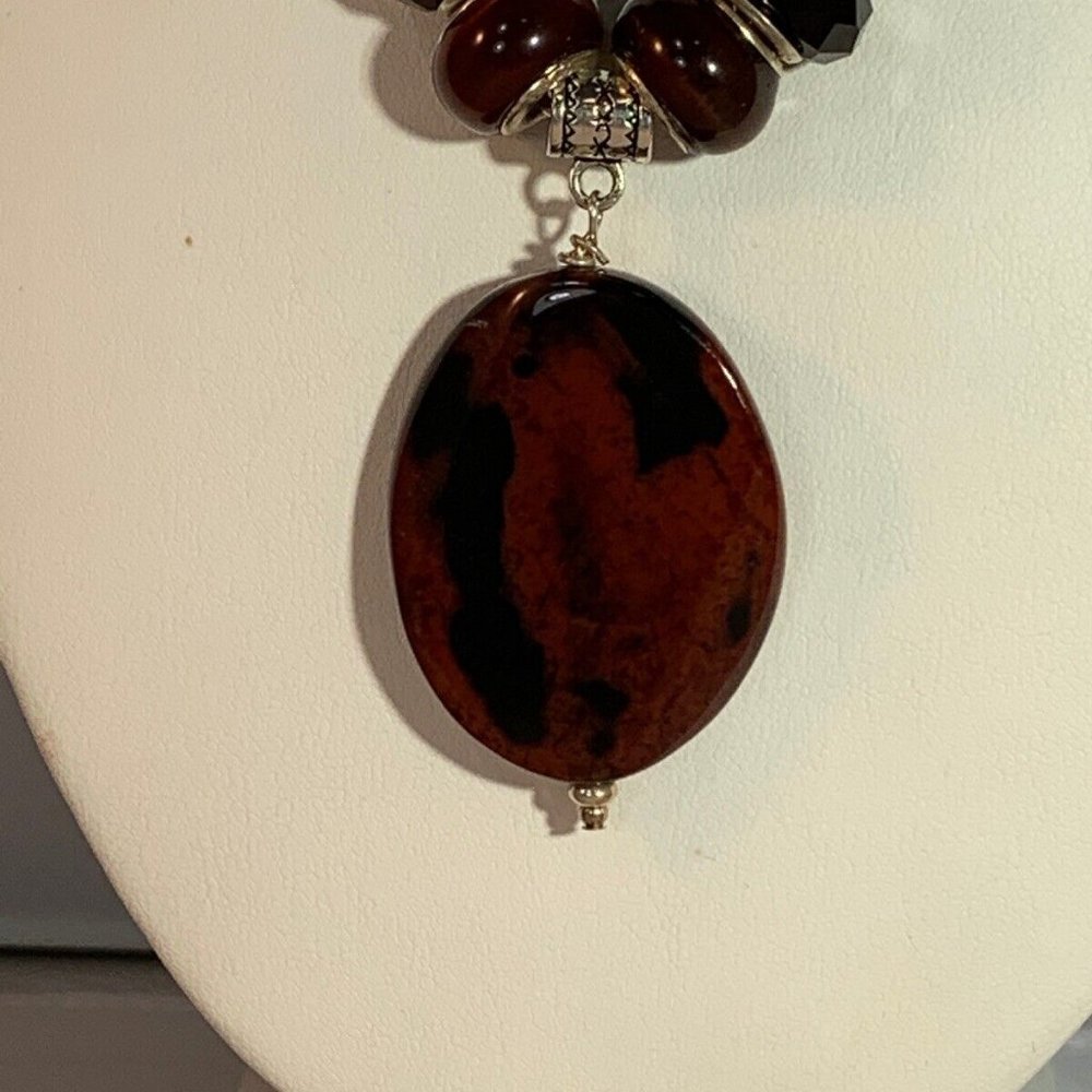 Silver Tone Cable Chain Necklace With Brown & Black Stone Pendant (NA72)